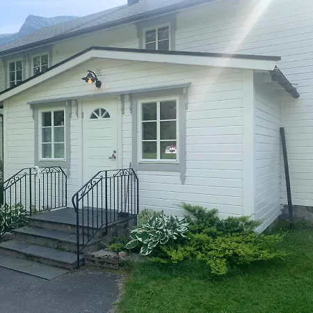 Villa Engen Gard Innfjorden Exterior foto